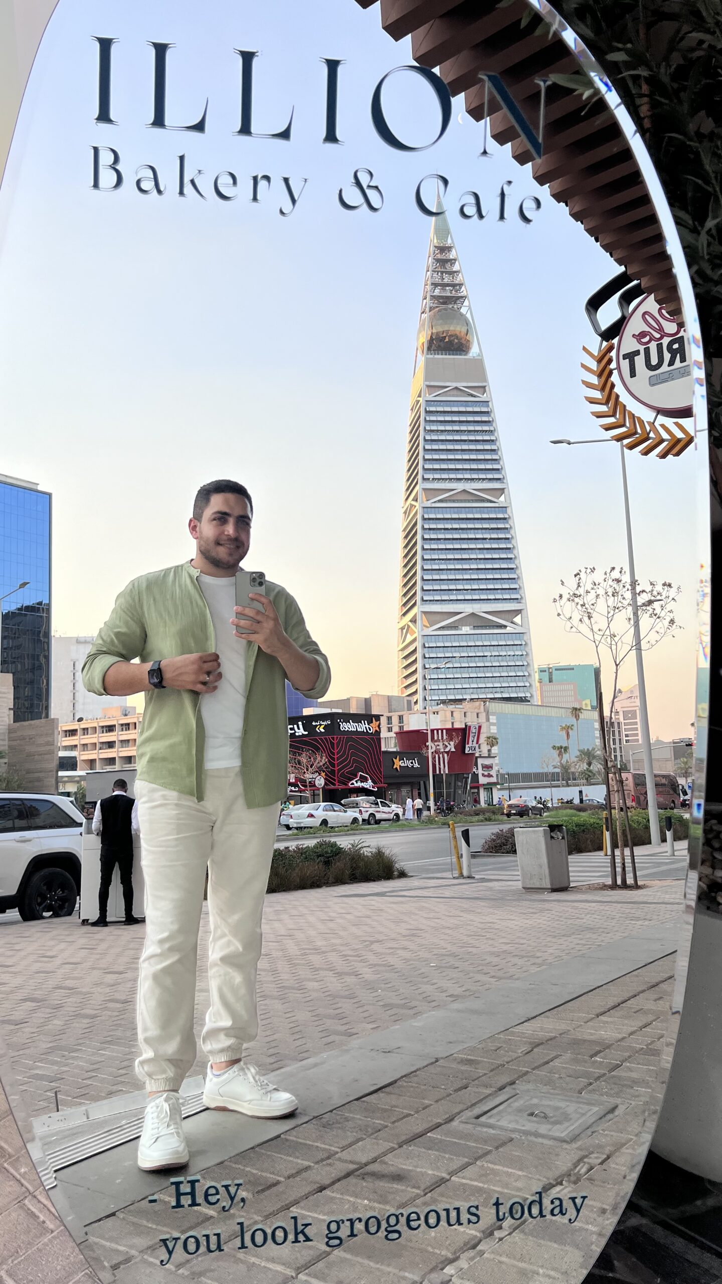 أفضل أماكن الفطور في الرياض بعيون أحمد العوضي